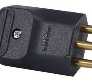 Plugue Macho Com Prensa Cabo Preto 2p+t 20a 180° Margirius