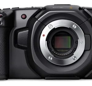 Câmera de vídeo Blackmagic Design Pocket Cinema Camera 4K NTSC/PAL preta