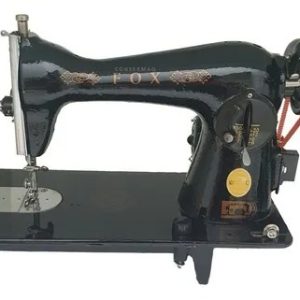 Maquina Costura Doméstica Comun Pretinha Com Motor