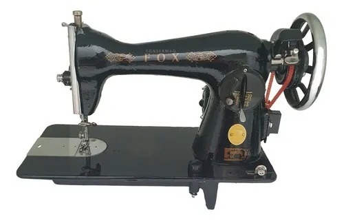 Maquina Costura Doméstica Comun Pretinha Com Motor