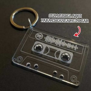 Chaveiro formato de fita cassete disquete com musica spotify personalizado