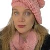 Kit De Boina Feminina De Lã Com Pompom Mais Gola Cachecol