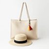 Bolsa Feminina Grande Praia E Piscina C/ E Chapéu Cor Sacola Bege Claro E Chapéu Off Correia De Ombro Branco Desenho Do